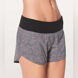 Lululemon Speed Up Short 4” Heather Lux Grey/Black Womens Size 4